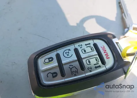 2023 Chrysler Pacifica Touring L z USA, uszkodzony, nr VIN 2C4RC1BG9PR624541